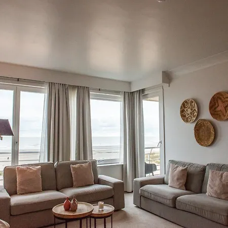 Apartment In With Sea Views, Cleaning Included