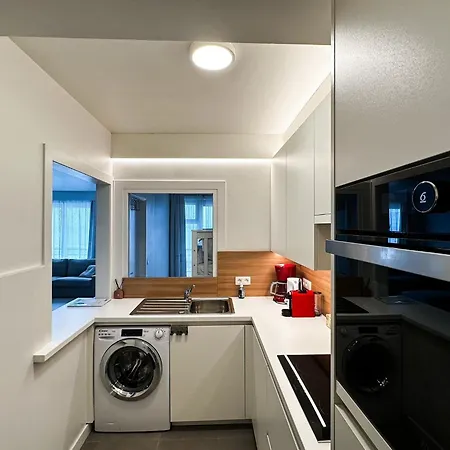 Apartment In With Sea Views, Cleaning Included *